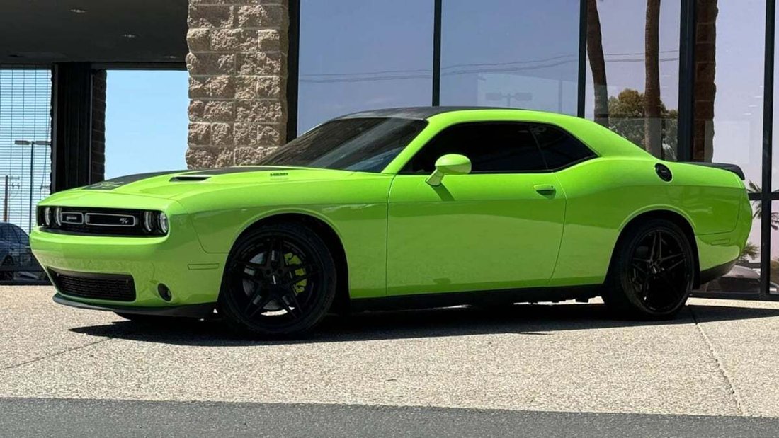 Coupe in Tucson, AZ, United States 3 - 18412284