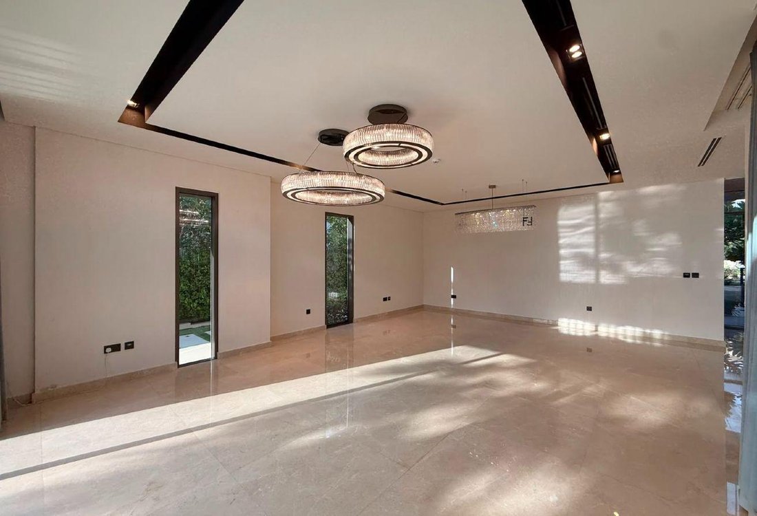 Villa in Hadaeq Sheikh Mohammed Bin Rashid, Dubai, United Arab Emirates 5 - 18418265