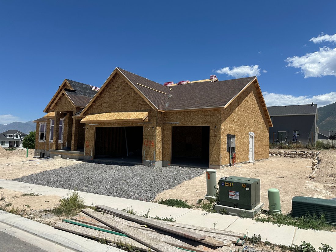 House in Woodland Hills, Utah, United States 2 - 18407010