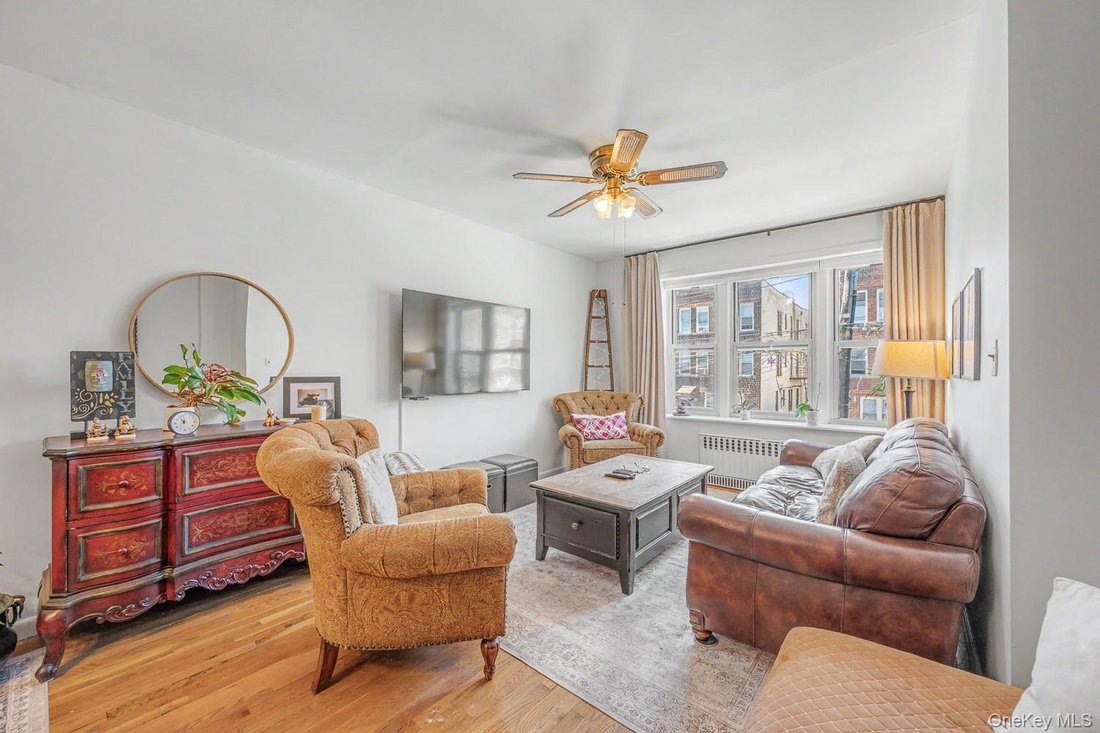 House in New York, New York, United States 2 - 18407052