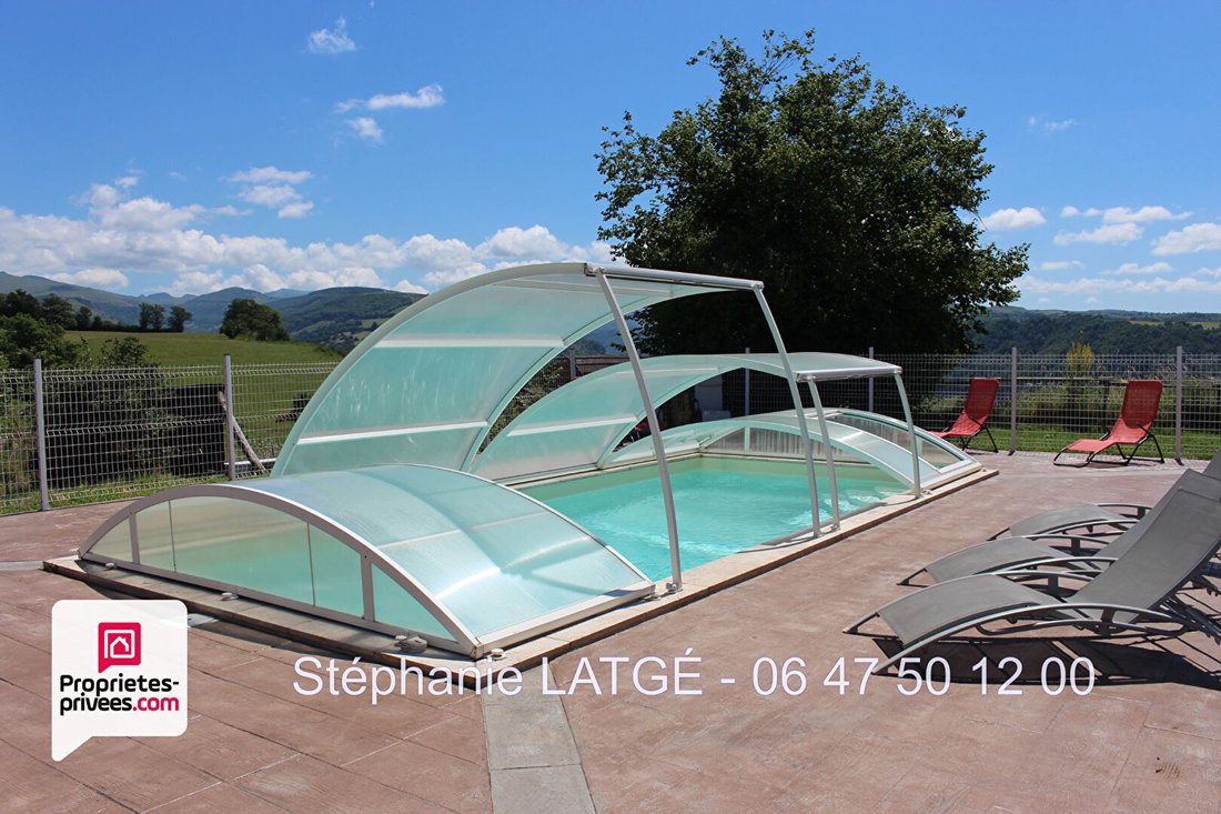 Villa in Saint-Martin-Valmeroux, Auvergne-Rhône-Alpes, France 3 - 18405904