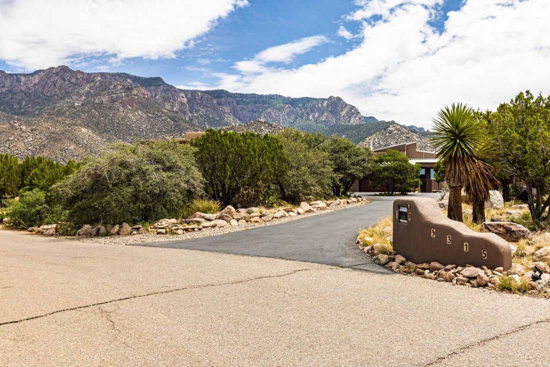 House in Albuquerque, New Mexico, United States 1 - 18406797