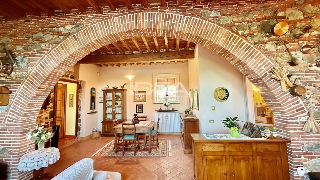 Area Monte San Quirico - Sant'Alessio, Lucca, Tuscany 4 - 18413825