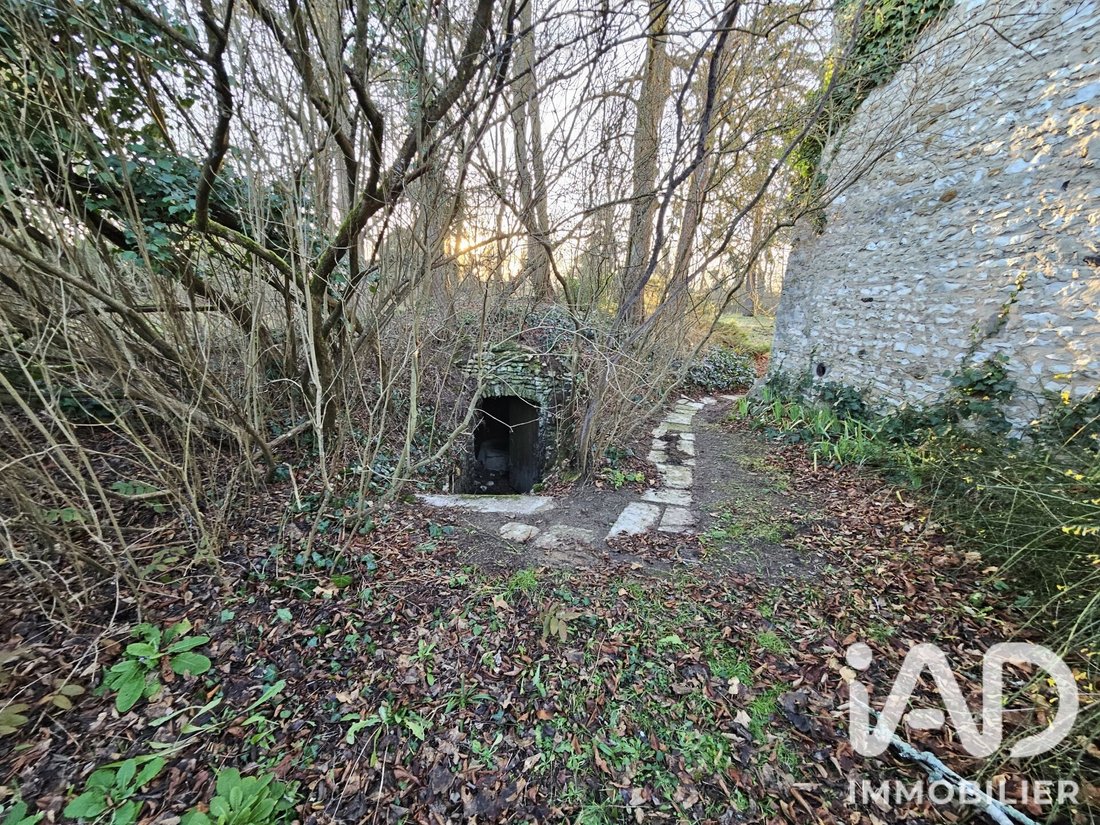 House in Saint-Martin-la-Garenne, Ile-de-France, France 3 - 18414232