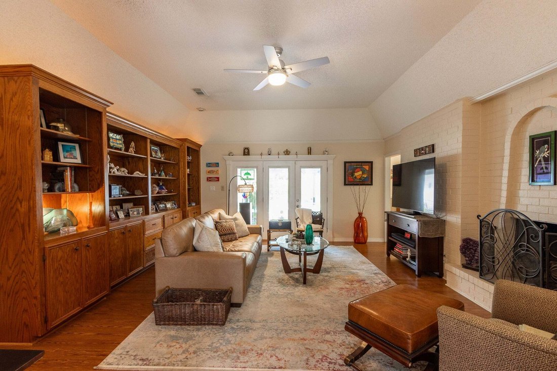 House in Galveston, Texas, United States 4 - 18416505