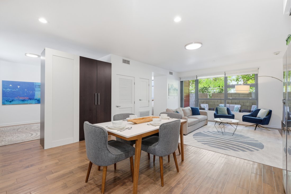 Condo in Los Angeles, California, United States 5 - 18411827
