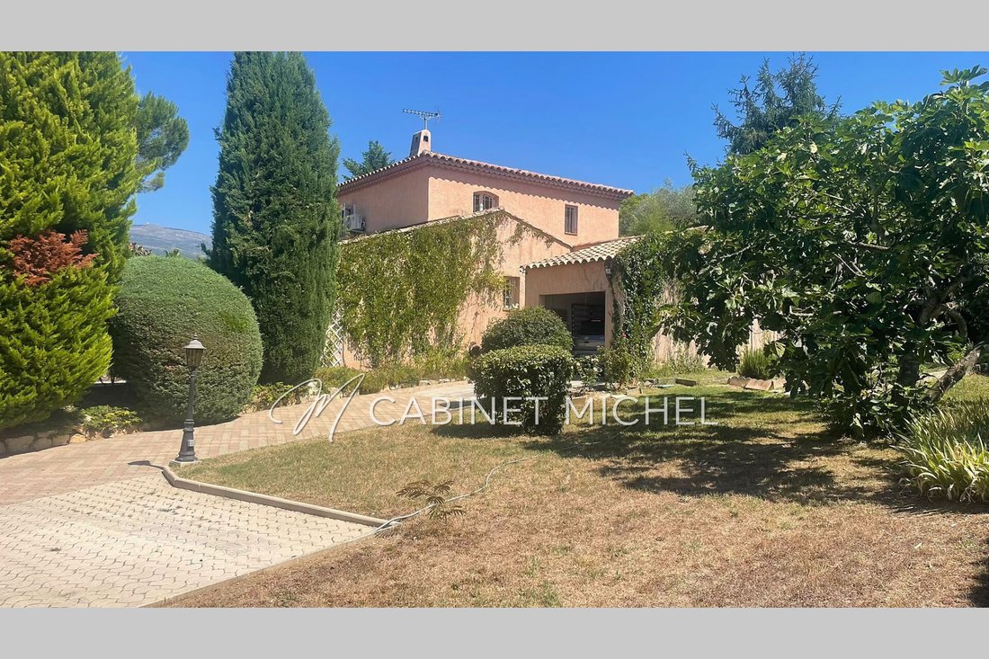 Villa in Le Rouret, Provence-Alpes-Côte d'Azur, France 2 - 18411873