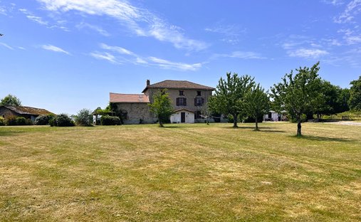 Villa in Sankt Bazile, Neu-Aquitanien, Frankreich 1
