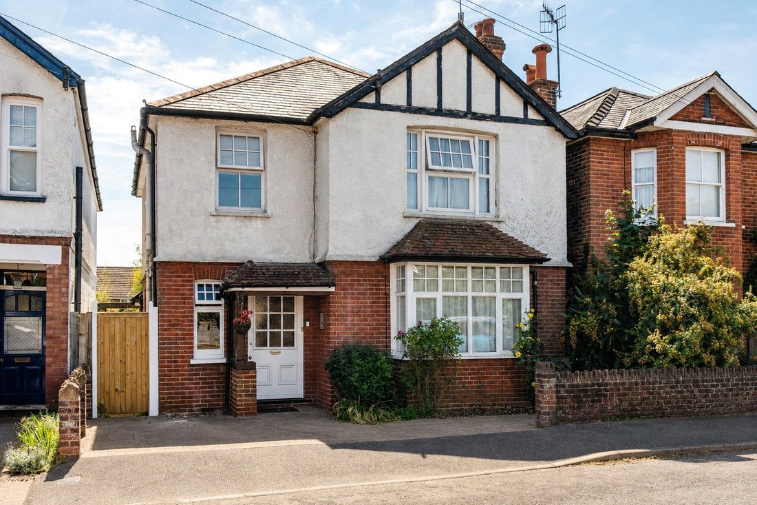 House in Farncombe, Godalming, England 1 - 18402842