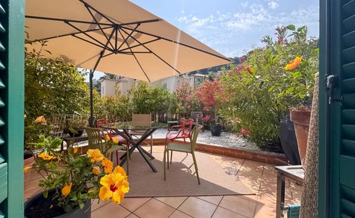 Villa in Beaulieu-sur-Mer, Provence-Alpes-Côte d'Azur, France 1