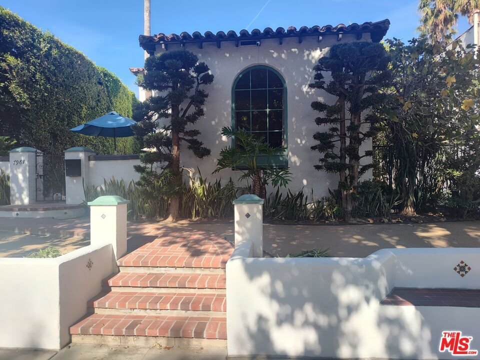 House in Los Angeles, California, United States 1 - 18407675