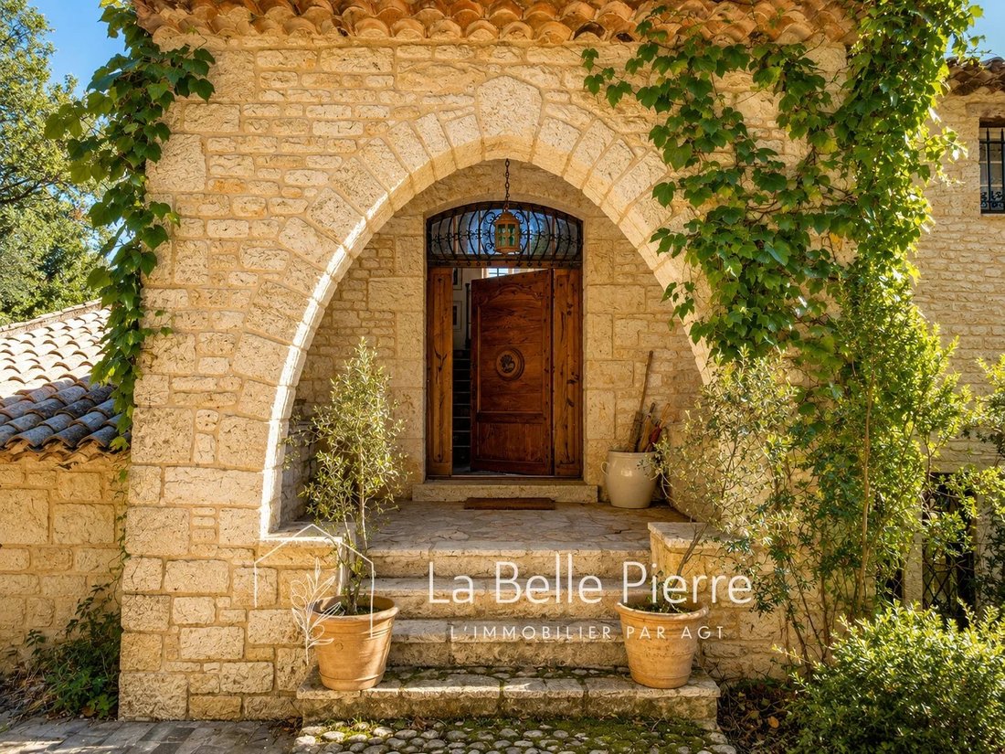 Villa in Tourrettes-sur-Loup, Provence-Alpes-Côte d'Azur, Frankreich 4 - 18409355