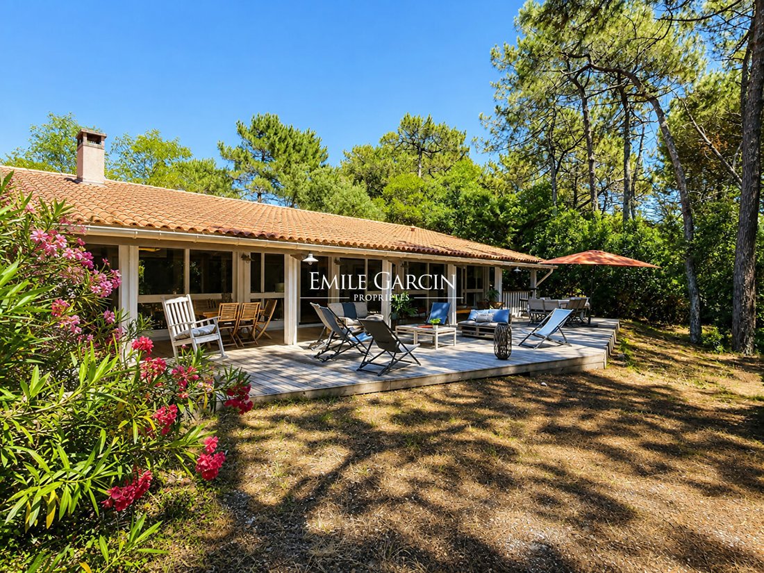 Villa in 33970 Le Cap-Ferret, Lège-Cap-Ferret, Nouvelle-Aquitaine 1 - 18405226