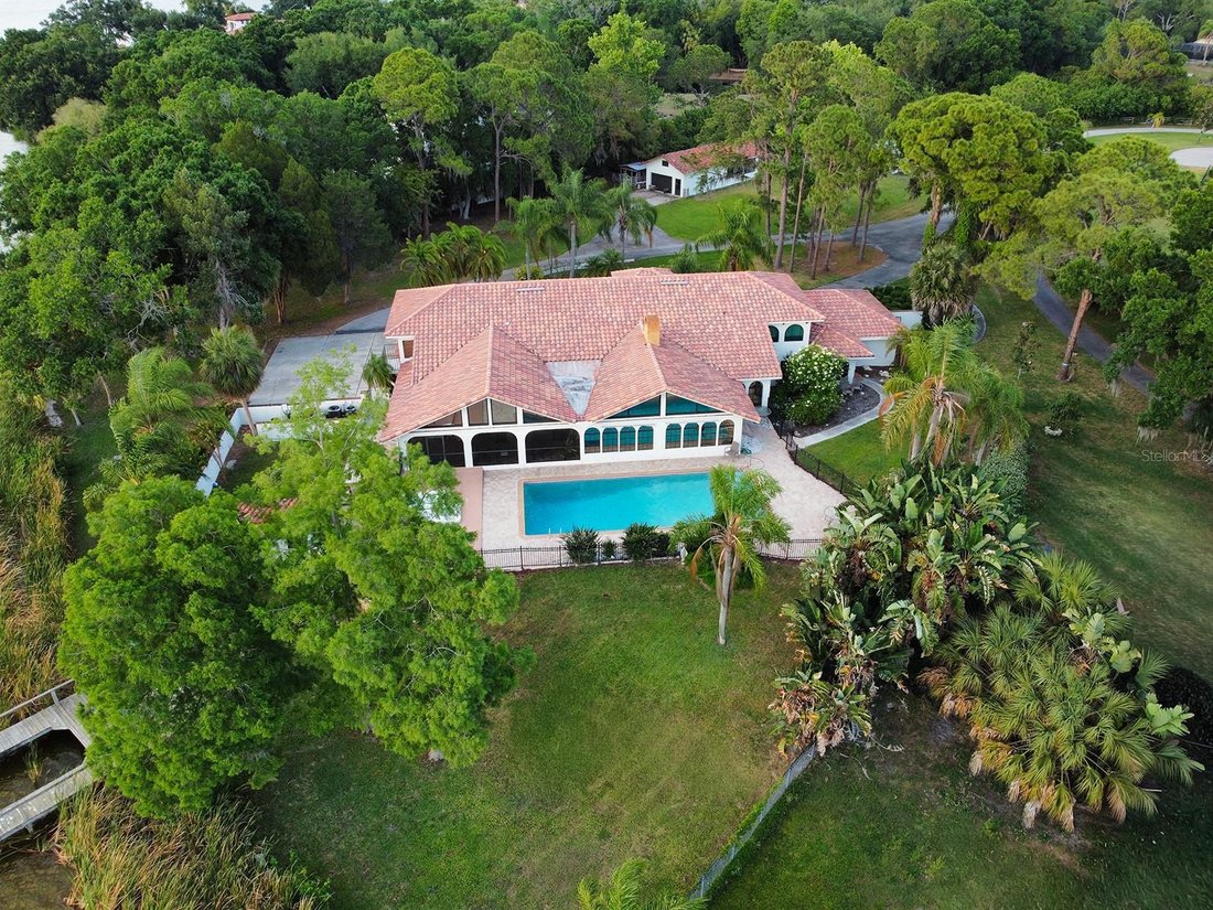 House in Tarpon Springs, Florida, United States 5 - 18413272