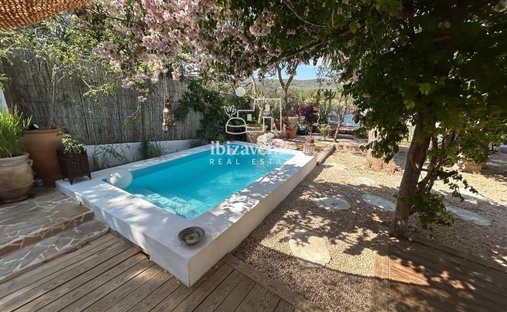 Villa in Sant Rafel de sa Creu, Sant Antoni de Portmany, Balearic Islands 1