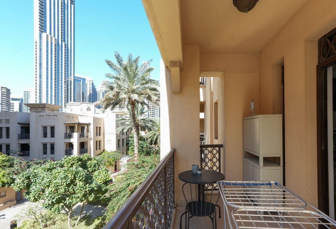 Apartment in Downtown Dubai, Dubai, United Arab Emirates 1 - 18418262