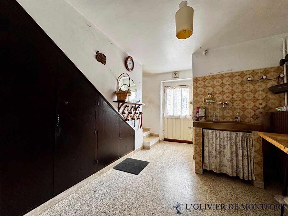 House in Montfort-l'Amaury, Ile-de-France, France 5 - 18407552