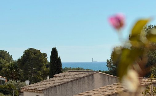 Villa in Centre, Carry-le-Rouet, France 1