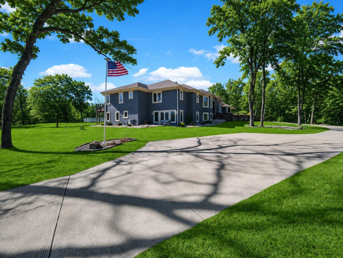 House in Marseilles, Illinois, United States 2 - 18048294