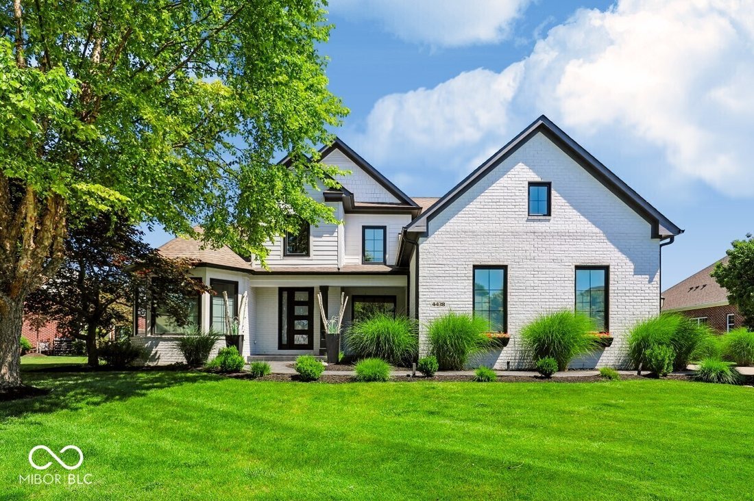 House in Greenwood, Indiana, United States 1 - 18407863