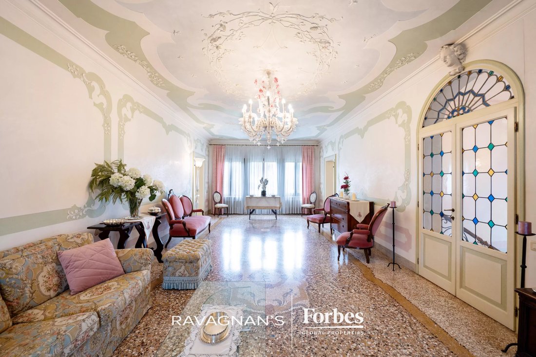 Villa in Preganziol, Veneto, Italy 1 - 18404514