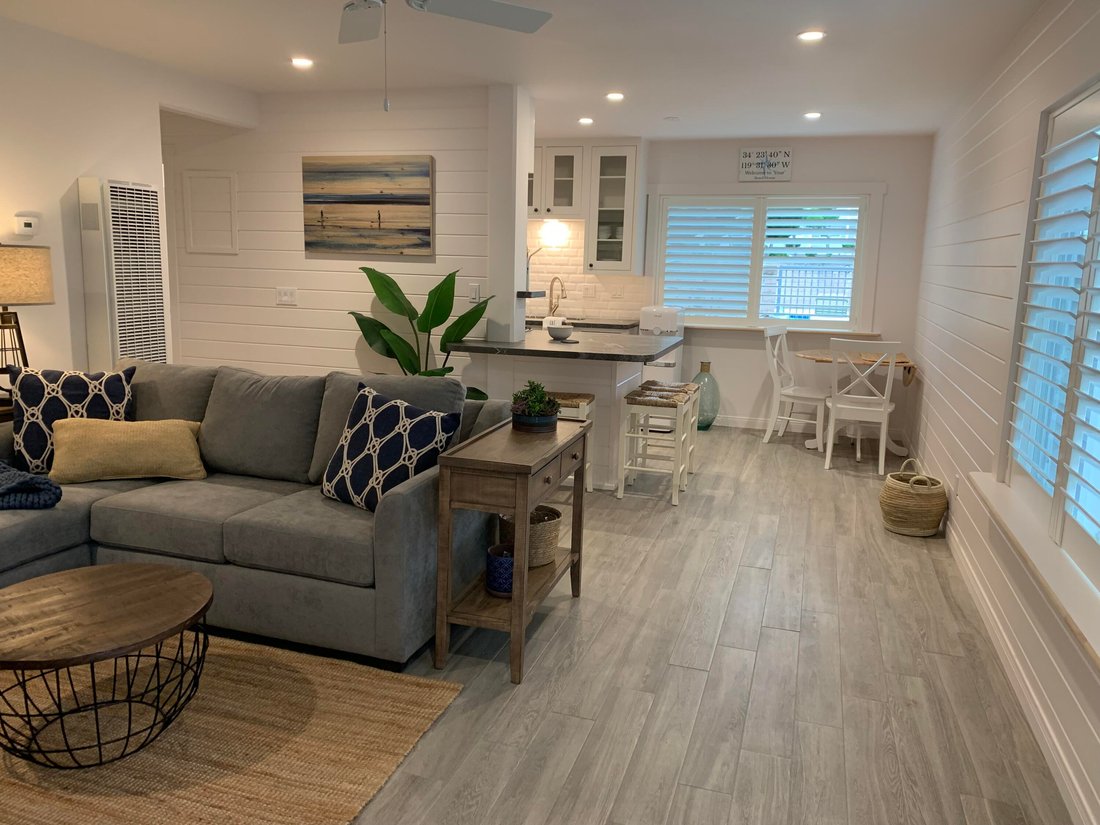 Condo in Carpinteria, California, United States 1 - 18414390