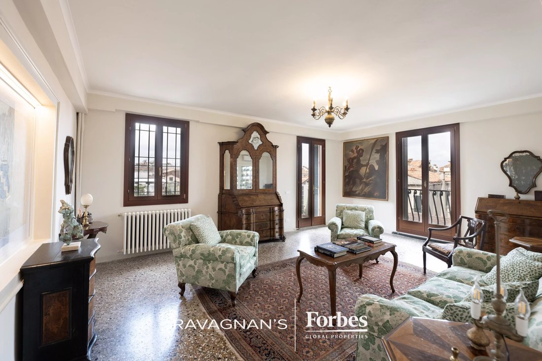 Apartment in San Marco, Venice, Italy 3 - 18404433