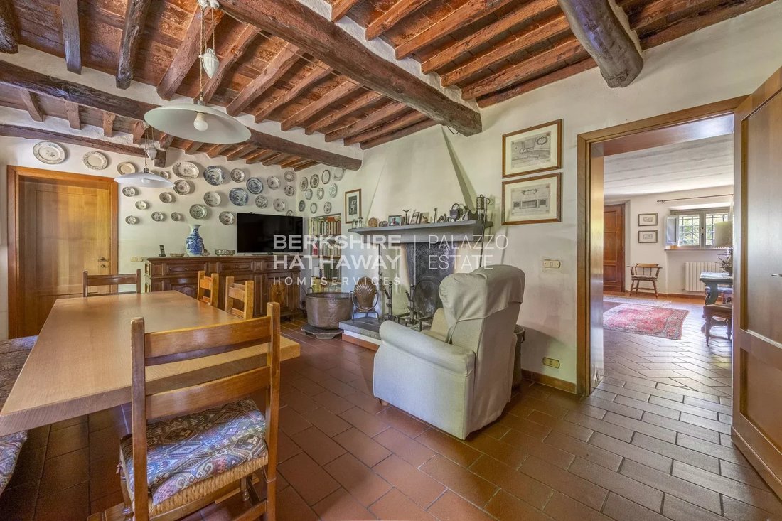 Villa in Historic Center, Lucca, Tuscany 5 - 18413616