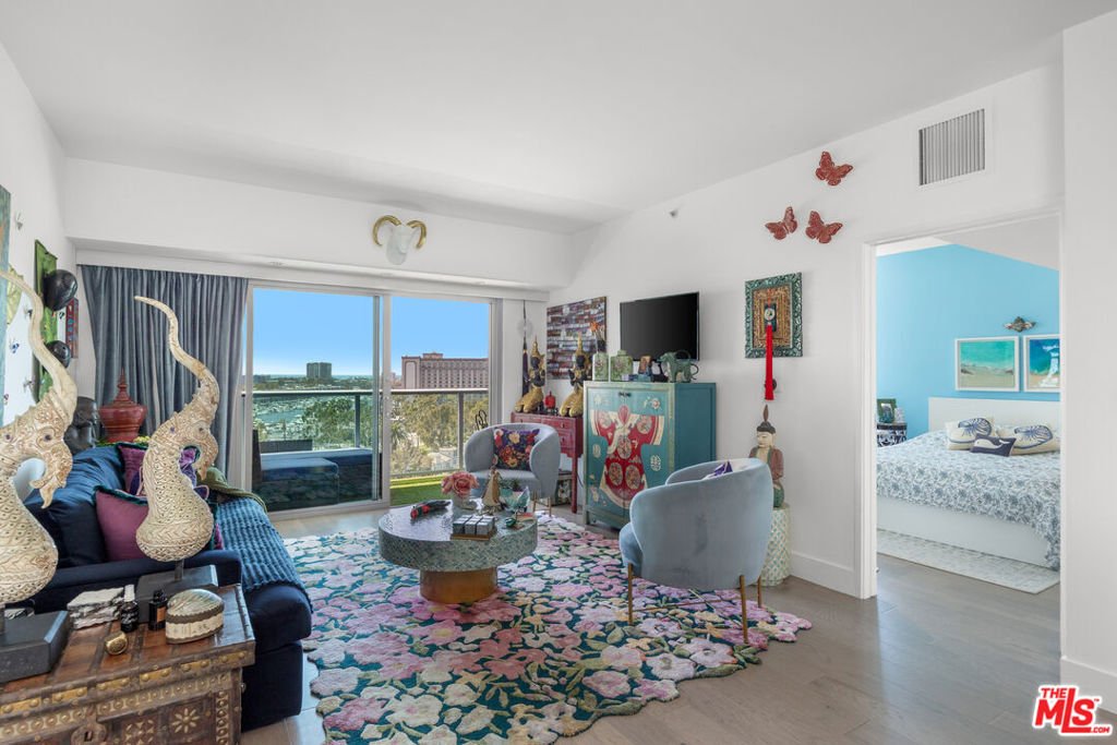 Condo in Marina del Rey, California, United States 5 - 18403405