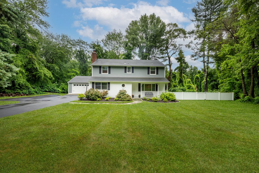 Maison à Ridgefield, Connecticut, États-Unis 1 - 18416550