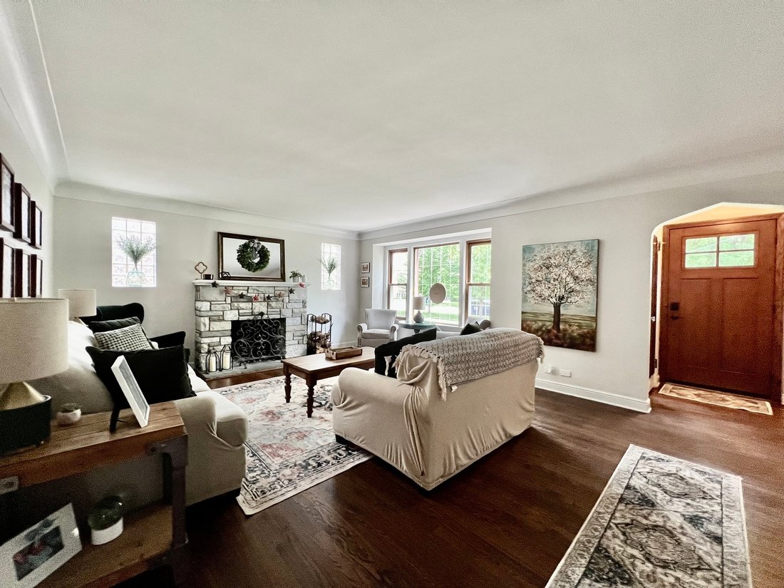House in Evergreen Park, Illinois, United States 4 - 18413632