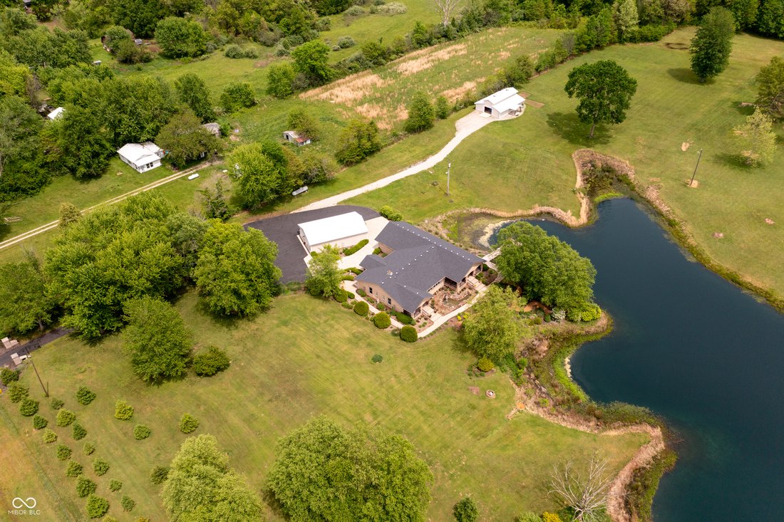 House in Morgantown, Indiana, United States 4 - 18403847