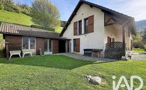 House in Revel, Auvergne-Rhône-Alpes, France 1