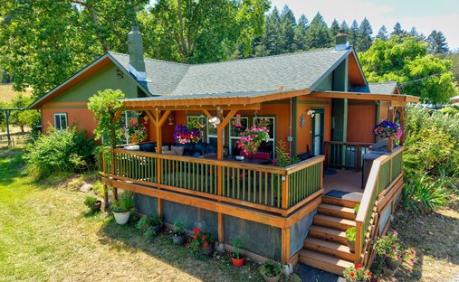 House in Riddle, Oregon, United States 1