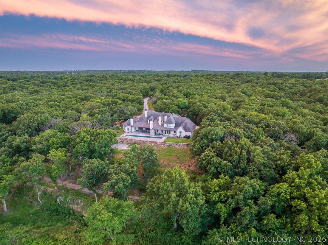 House in Coweta, Oklahoma, United States 2 - 18411611