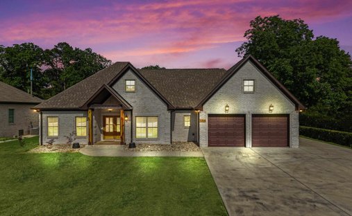 House in Decatur, Alabama, United States 1