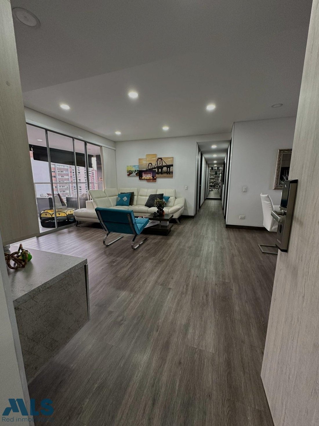 Apartment in Medellín, Antioquia, Colombia 4 - 18403435