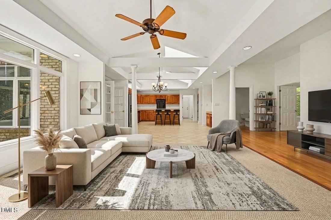House in Chapel Hill, North Carolina, United States 4 - 18414725