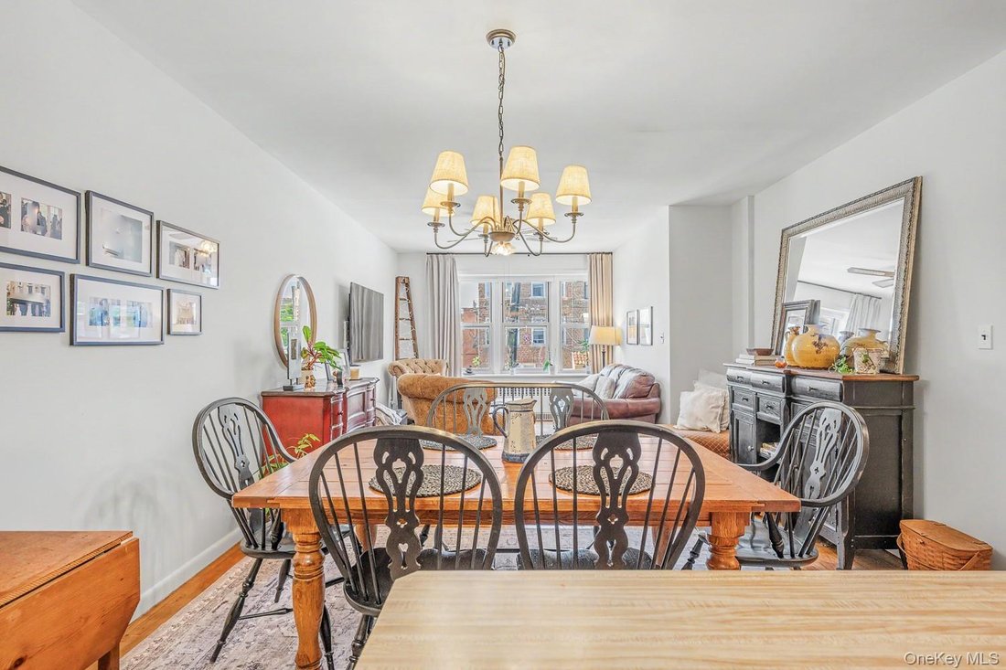 House in New York, New York, United States 4 - 18407052