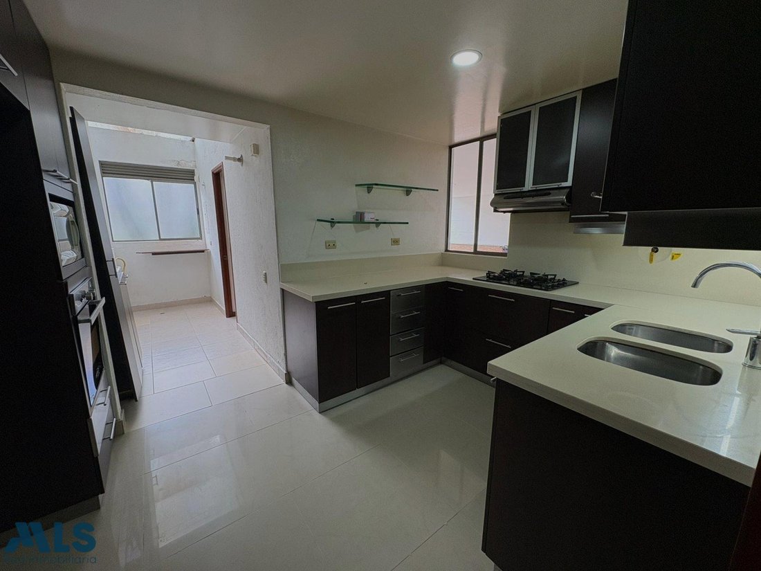 House in Envigado, Colombia 5 - 18404034