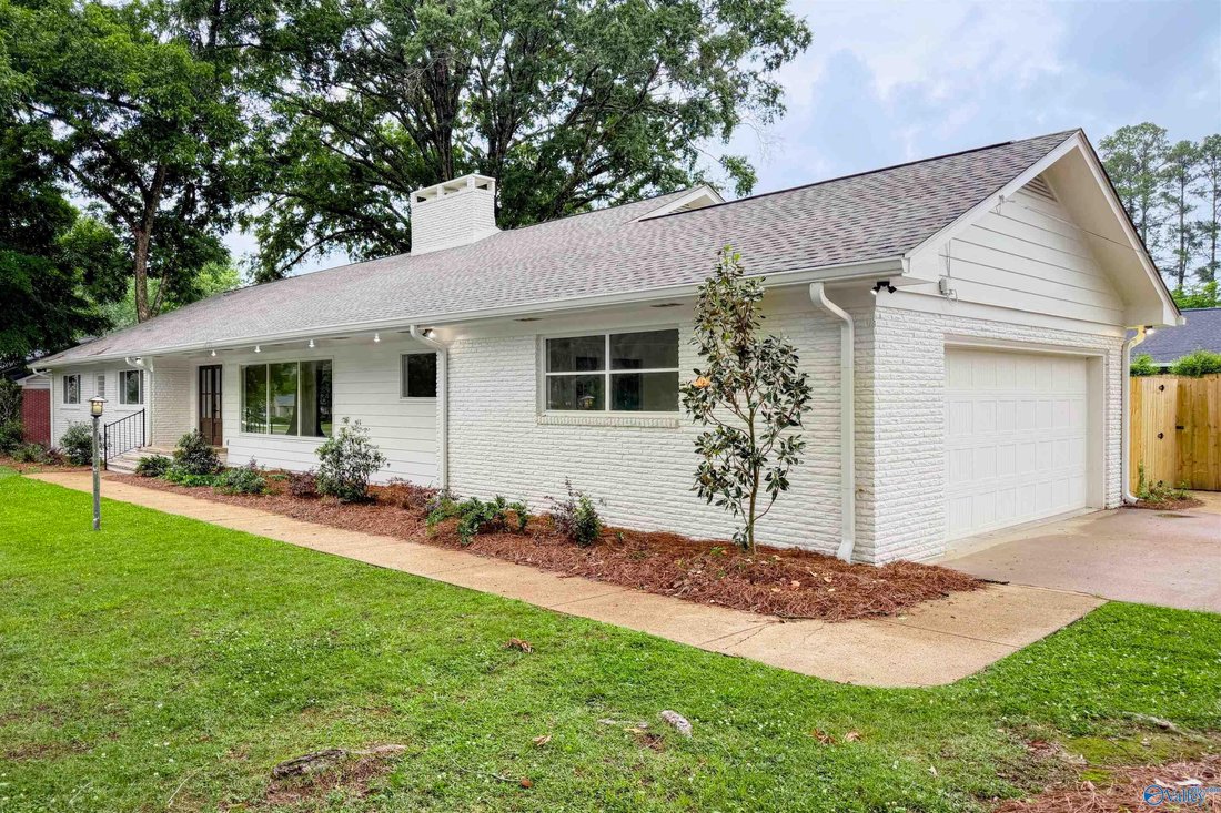 House in Decatur, Alabama, United States 1 - 18413230