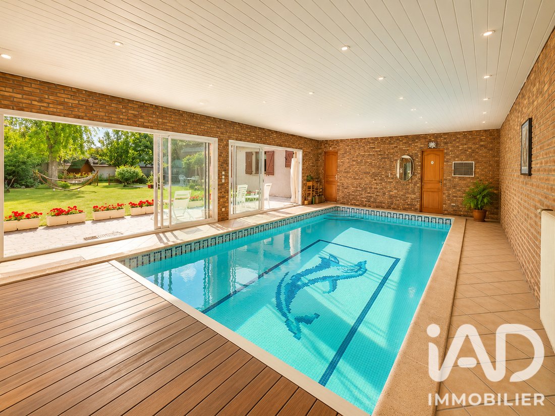 House in La Queue-en-Brie, Ile-de-France, France 4 - 18289935