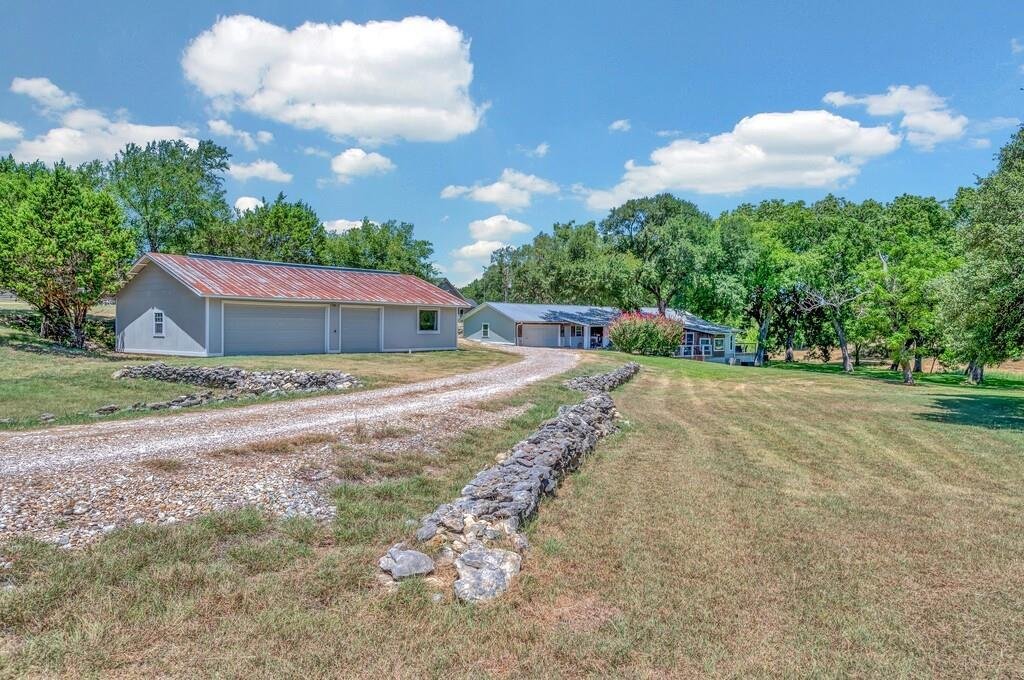 House in Clifton, Texas, United States 2 - 18408796