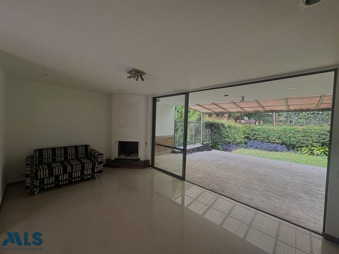 House in Envigado, Colombia 4 - 18404034