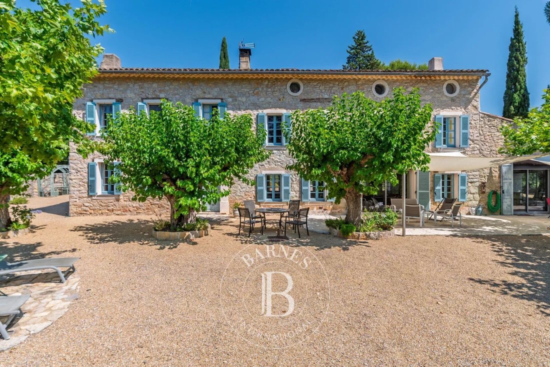 Casa di campagna a Taradeau, Provenza-Alpi-Costa Azzurra, Francia 5 - 18405194
