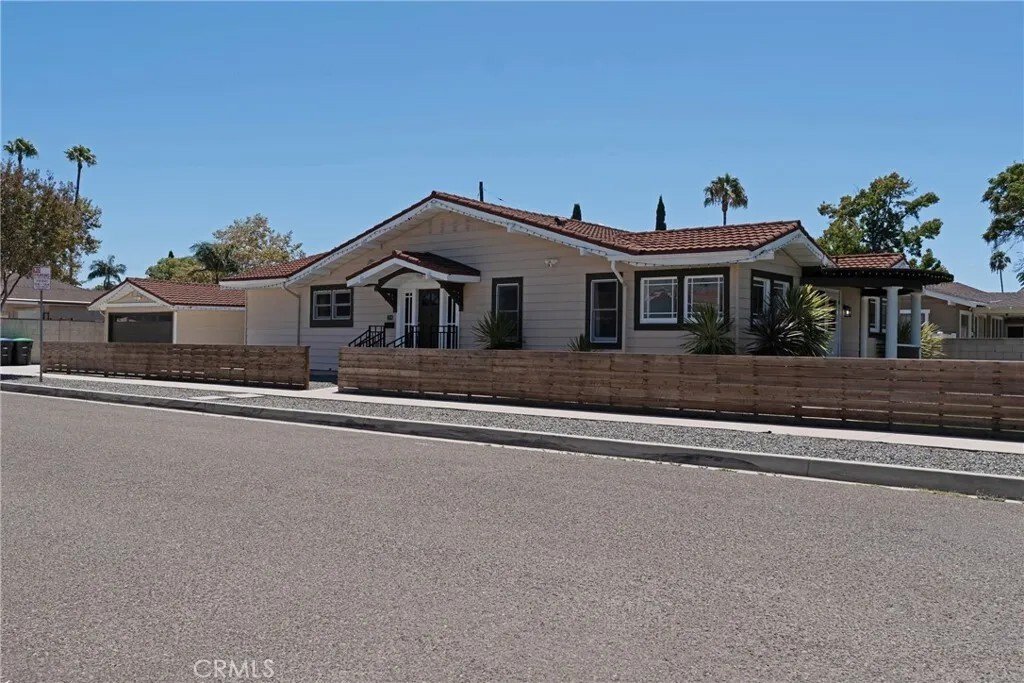 Townhouse in Orange, California, United States 4 - 18411309