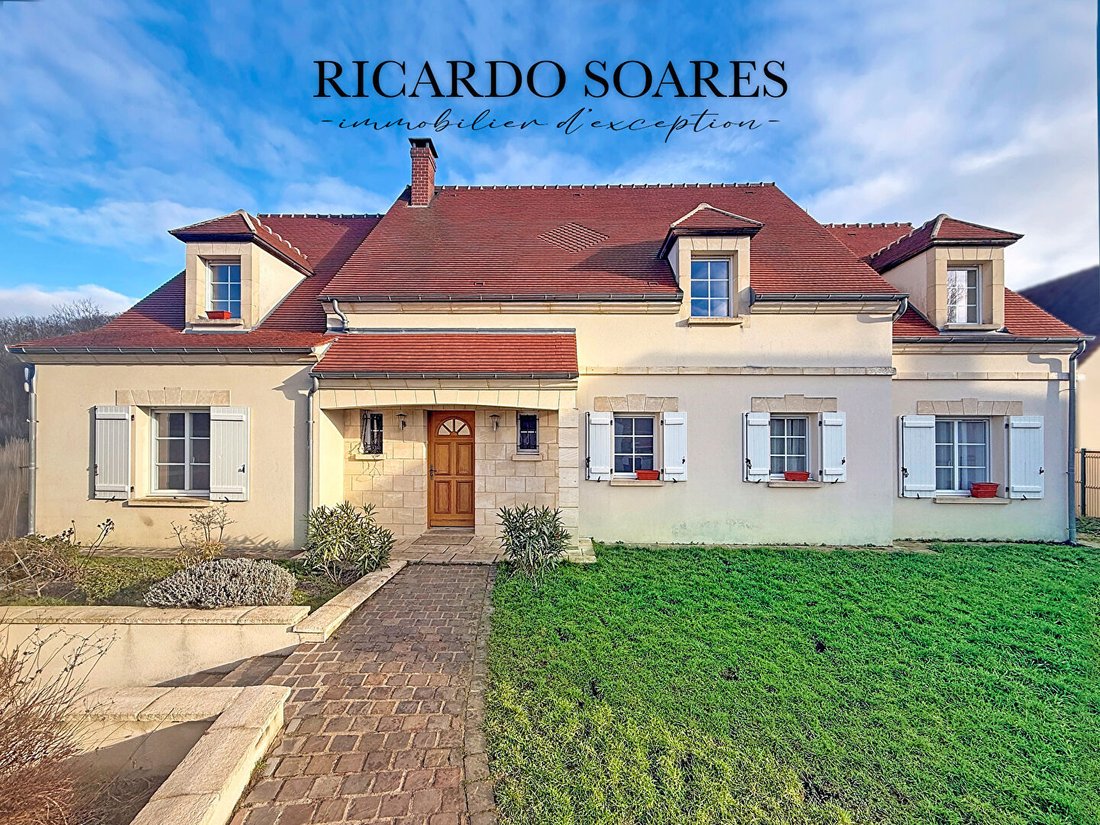 Villa in Cinqueux, Hauts-de-France, France 1 - 18405324