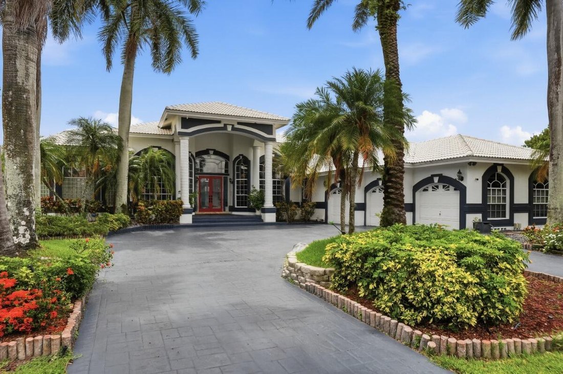 House in Coral Springs, Florida, United States 2 - 18414855