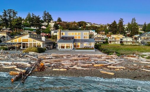 House in Camano, Washington, United States 1