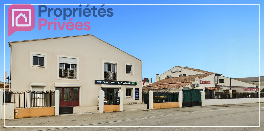 Arles, Provence-Alpes-Côte d'Azur, France 1 - 18405232